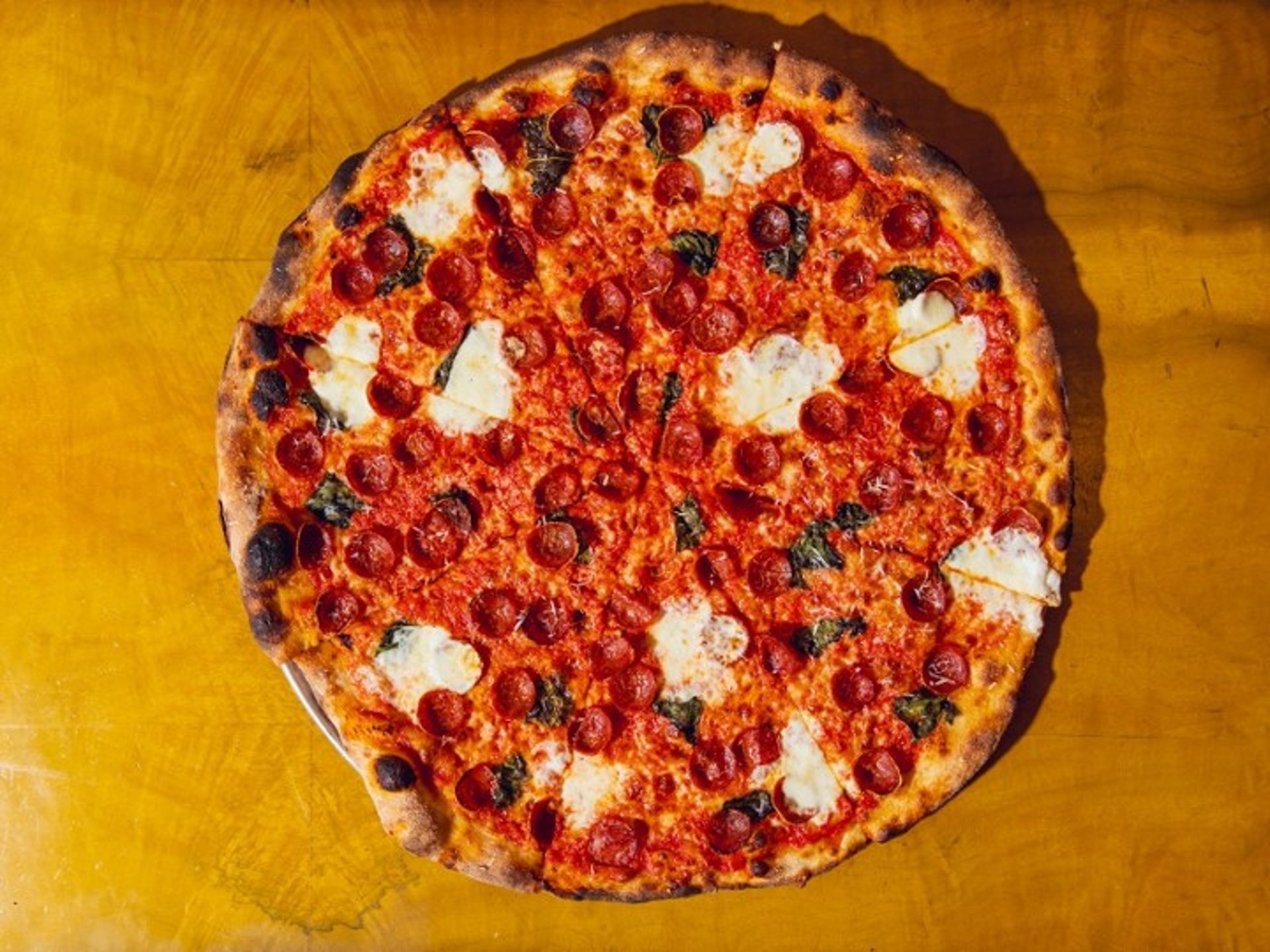 18" Hot Pepperoni