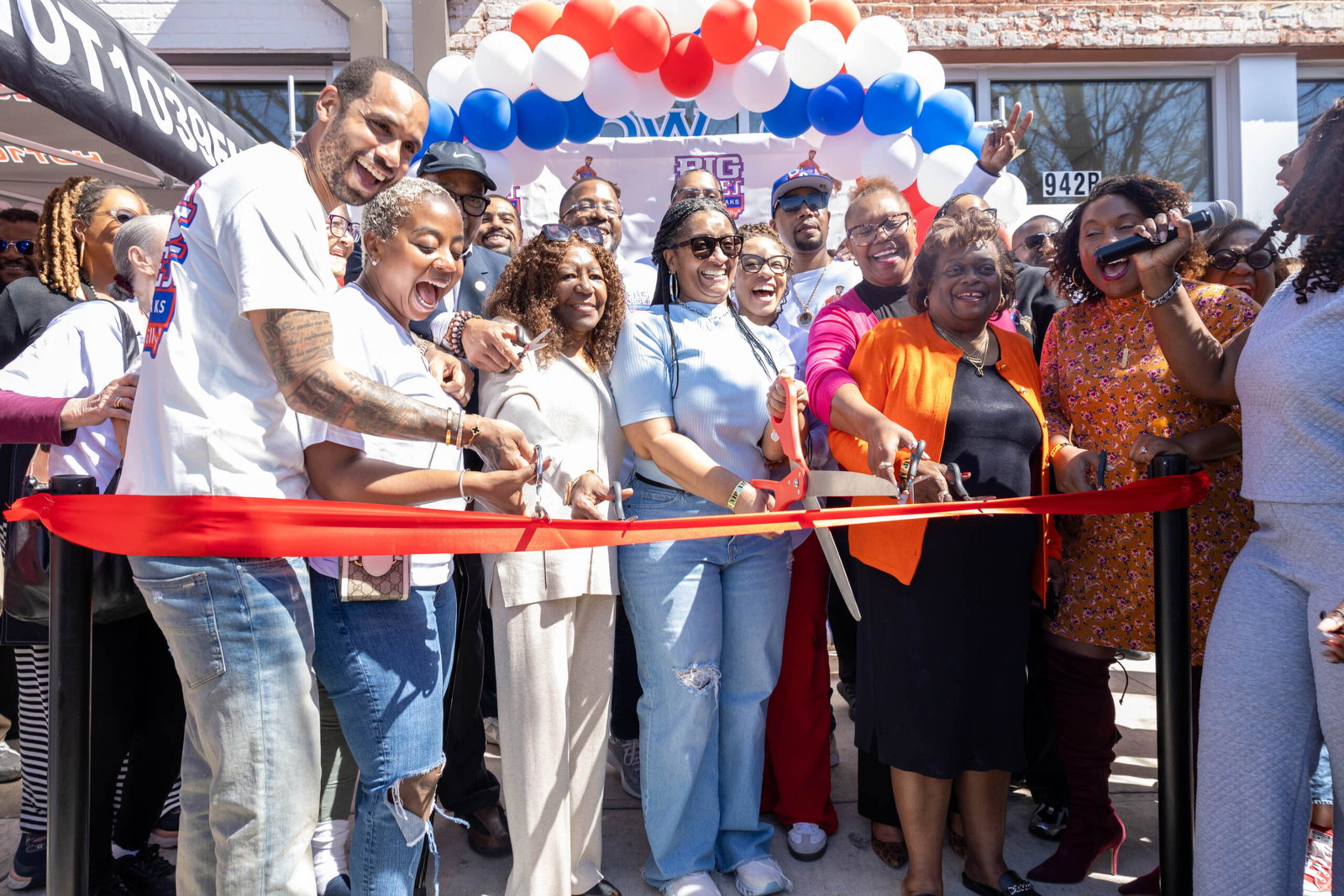 Big Dave's Cheesesteaks franchise grand-opening ribbon cutting
