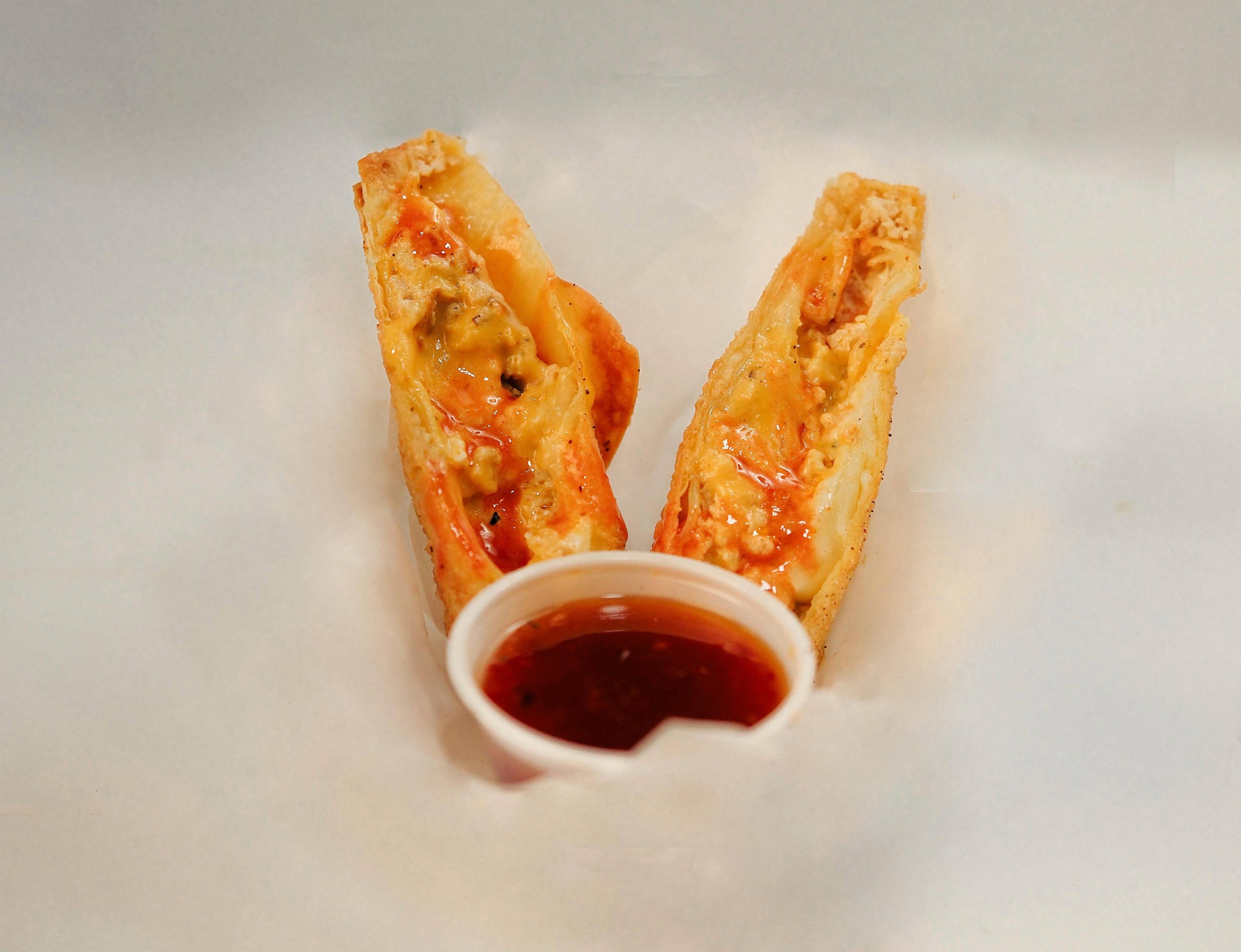 Big Dave's Buffalo Chicken Egg Roll