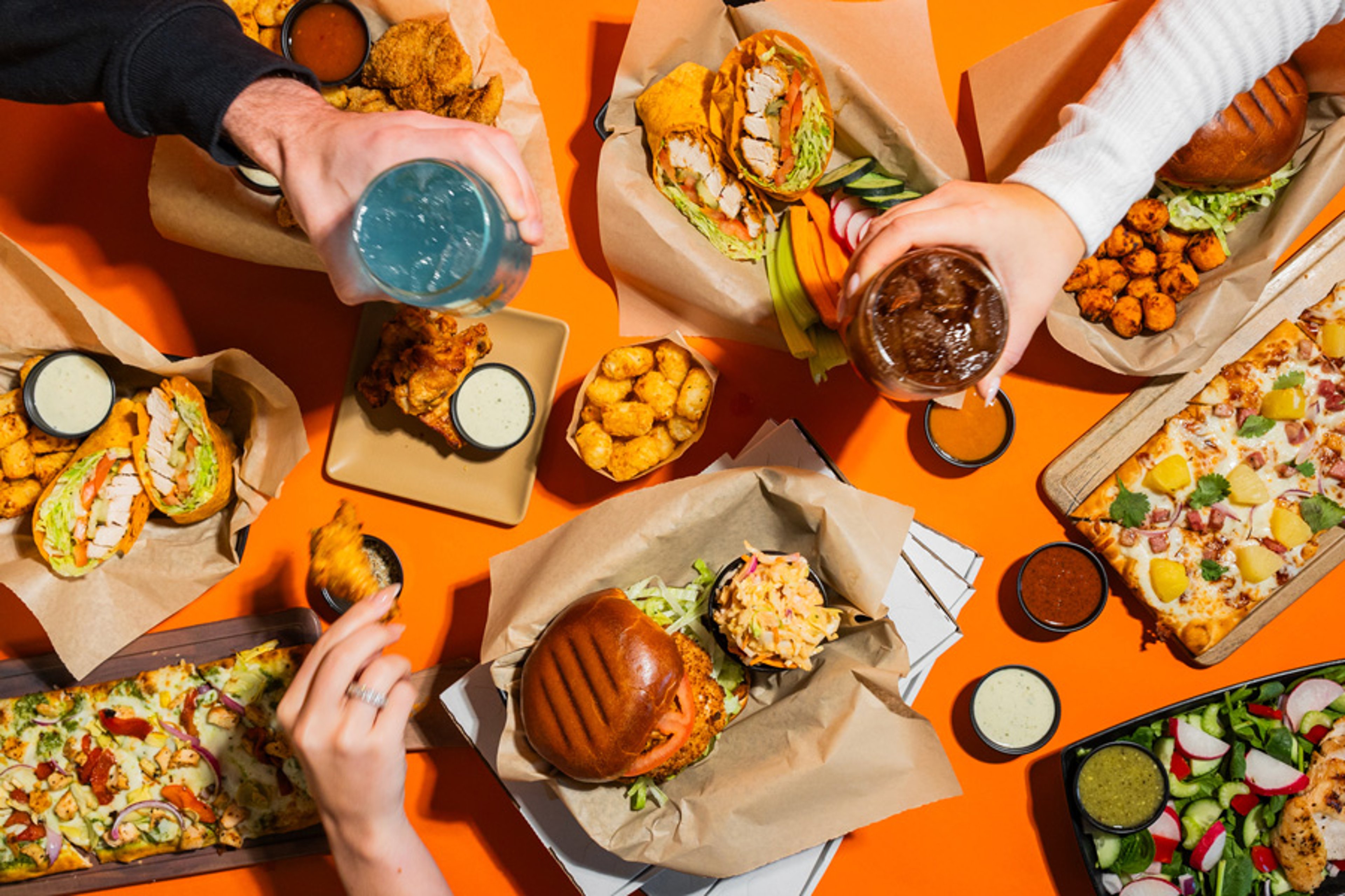Eat In Scottsdale press feature on sneakybird