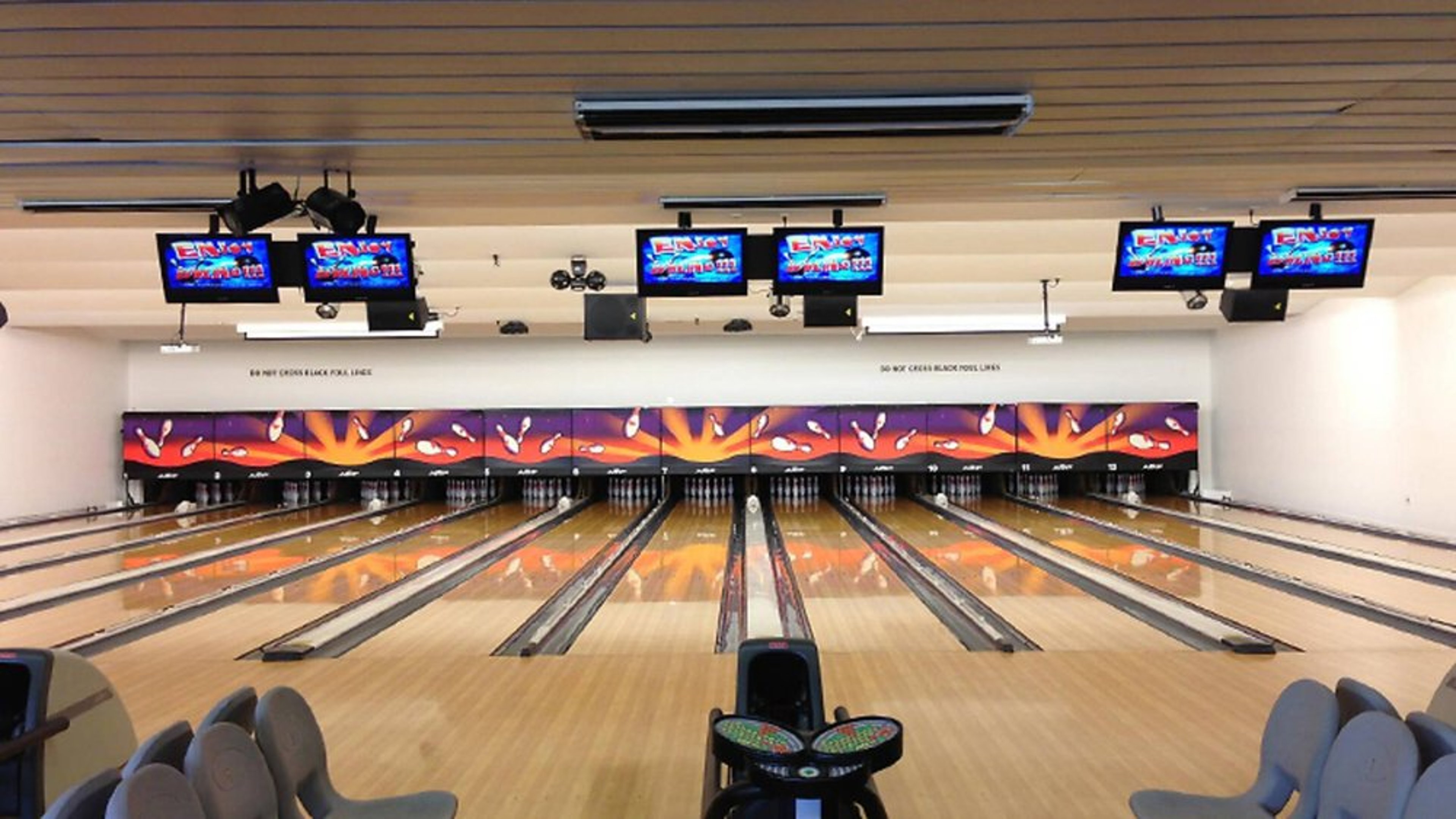 Bowling Center @ Yerba Buena