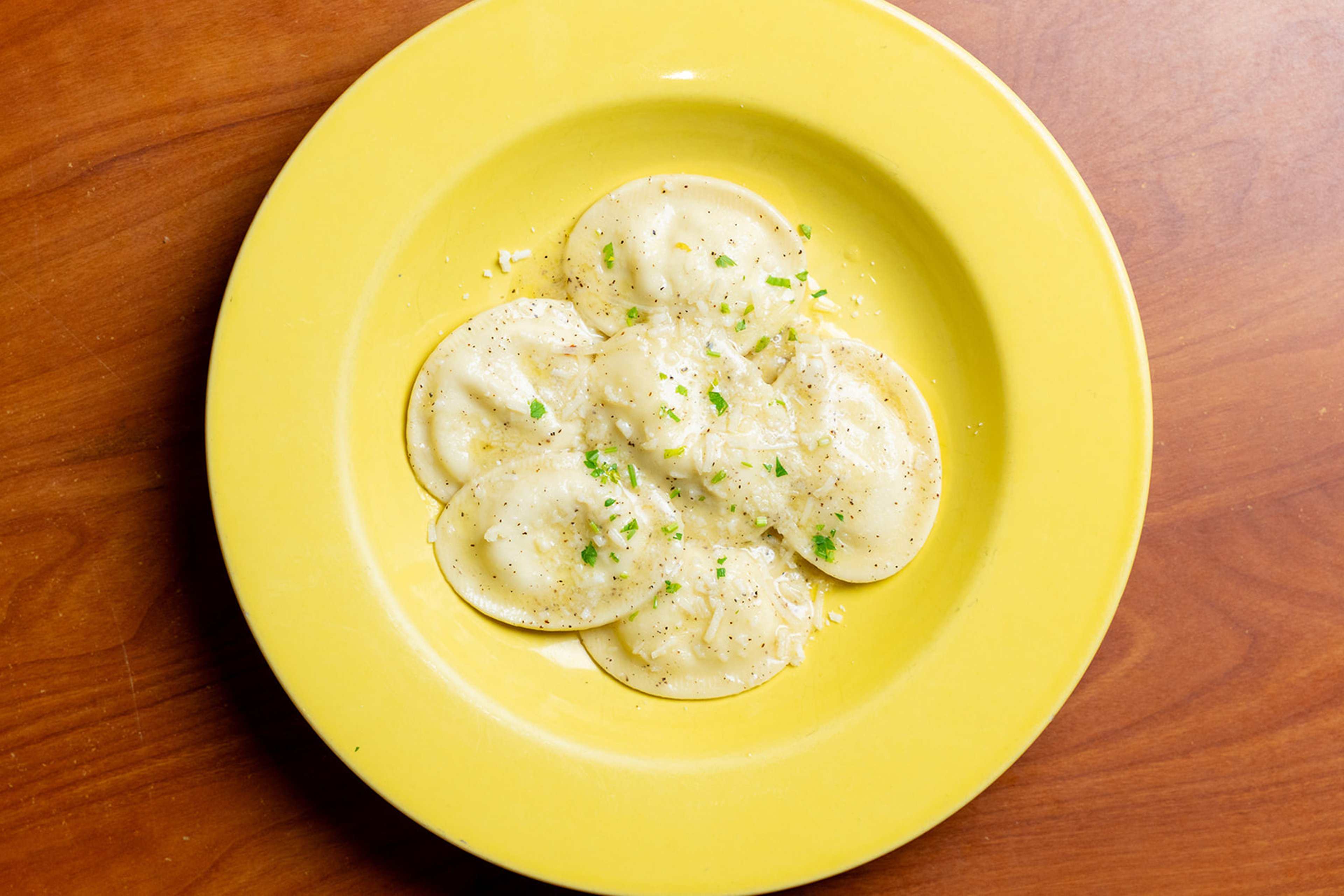 Cacio e Pepe Ravioli with parmesan and herbs