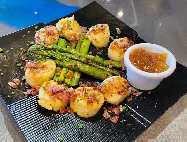 SCALLOPS/BACON & ASPARAGUS*