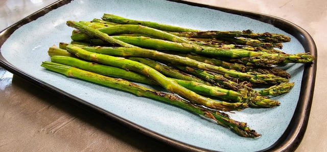 GRILLED ASPARAGUS