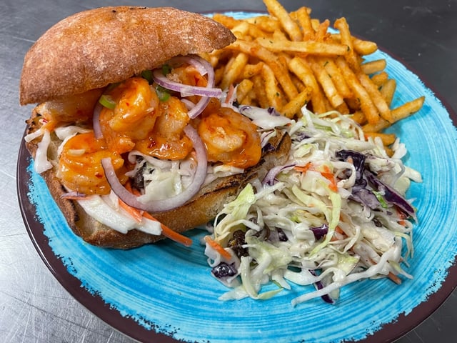SHRIMP PO' BOY