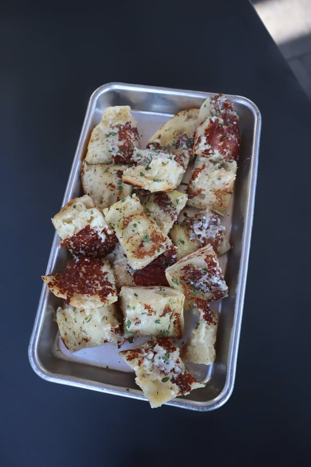 GARLIC BREAD