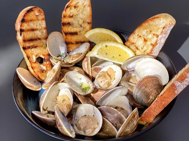 2lb Steamed