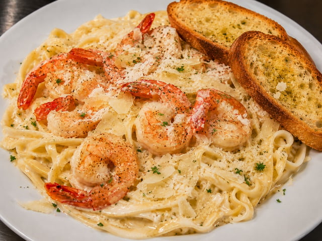 Shrimp Fettuccine Alfredo
